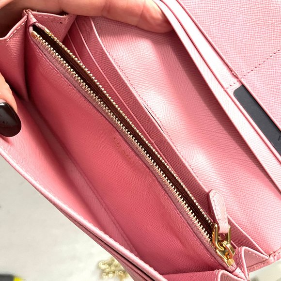 Auc Prada Saffiano Lether Bow Flap long Wallet on Chain Mint conditin! - Picture 11 of 16